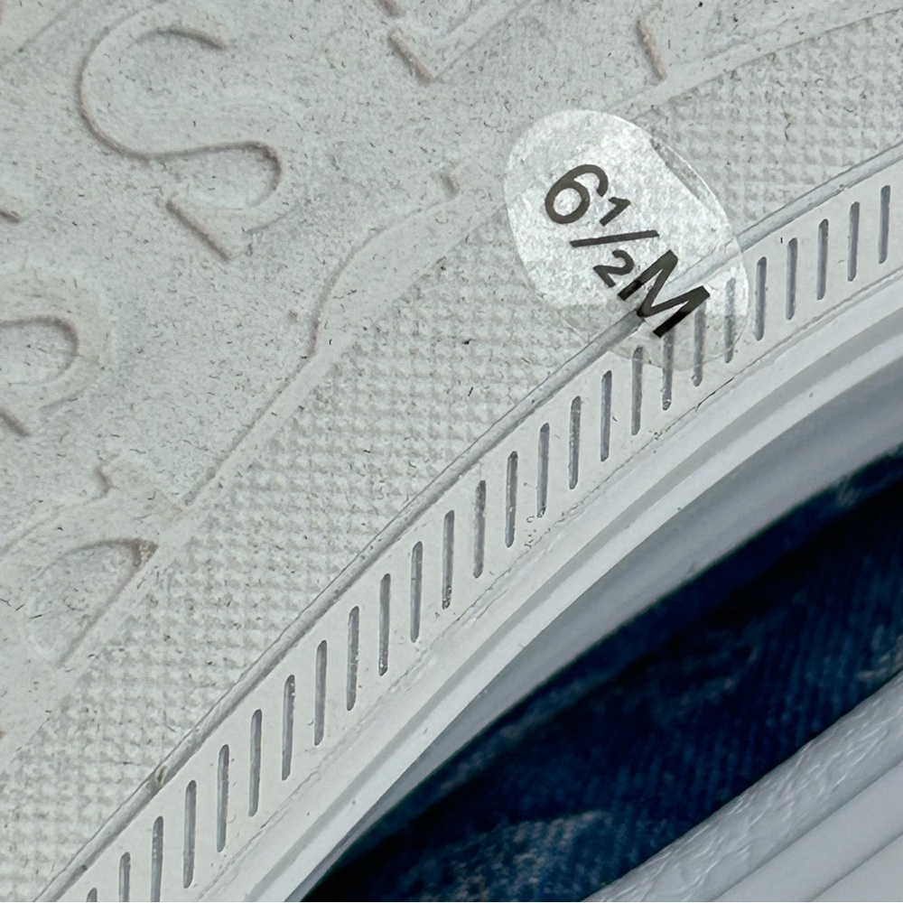 Guess JELEXA7 Denim Blue Casual Sneakers 6.5 M - Picture 7 of 7